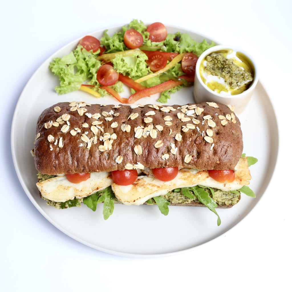 Halloumi Sandwich سندوتش حلوم